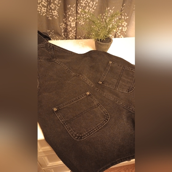 Old Navy Slouchy Jean Cut-Off Overalls - Picture 7 of 7